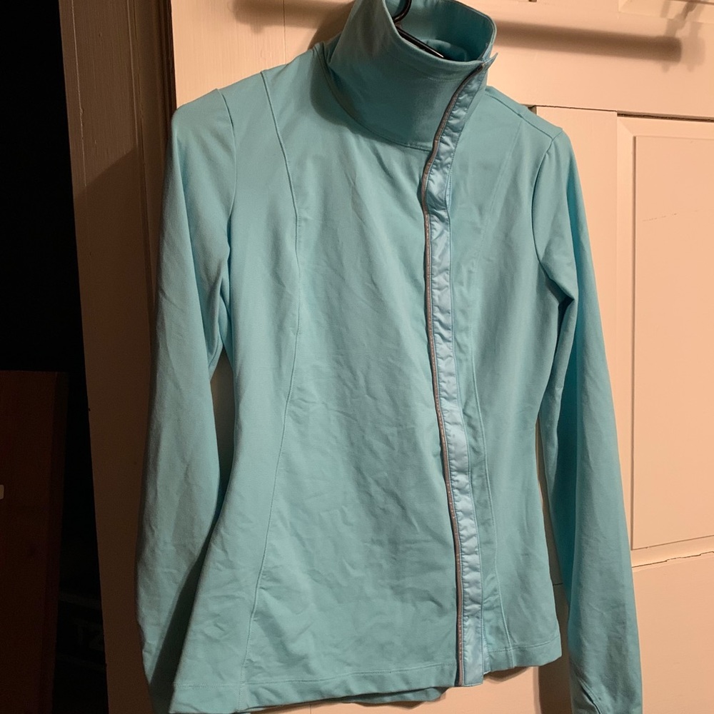 Under armour side snap light jacket/workout top